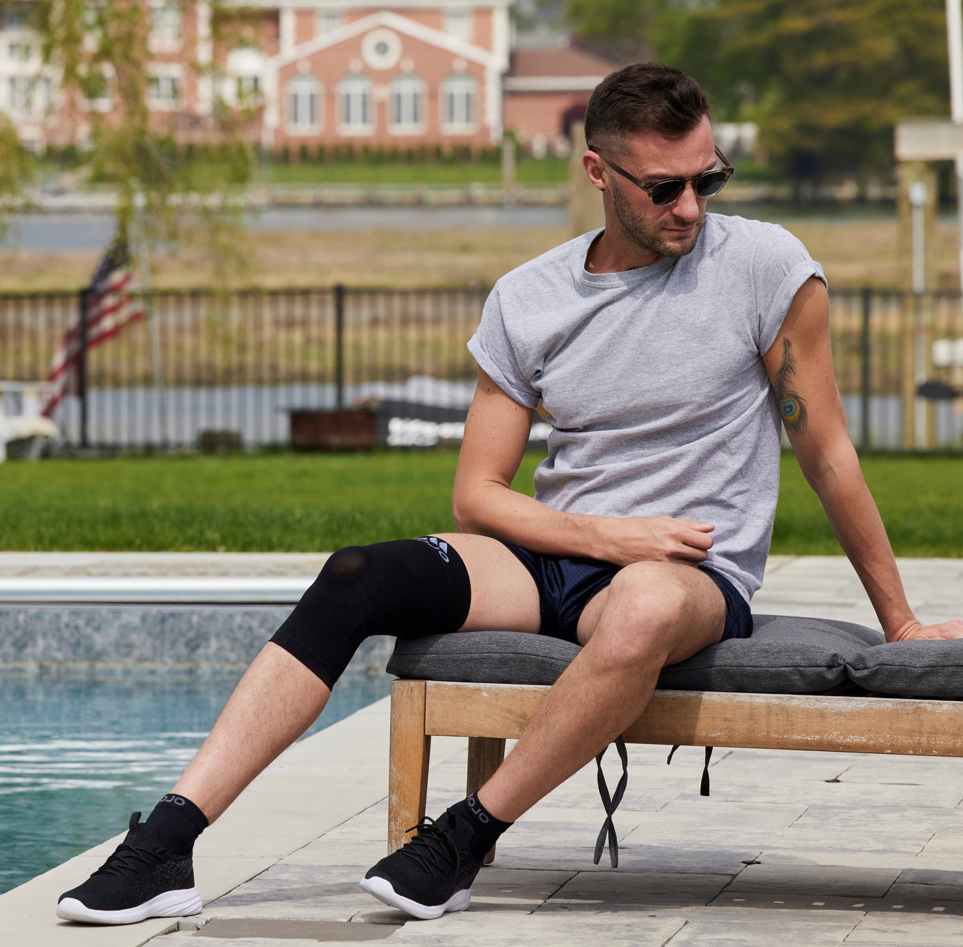 Coolmax Firm-Support Ankle Compression Socks for Men 20-30mmHg, M820