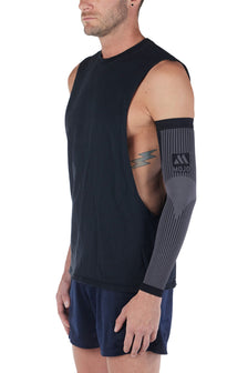 Black Lymphedema Compression Arm Sleeve for Women 20-30mmHg, M814
